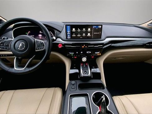 Used 2025 Acura MDX w/ Technology Package image 12