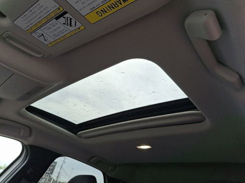 Certified 2025 MAZDA CX-30 AWD 2.5 S w/ Premium Package image 15