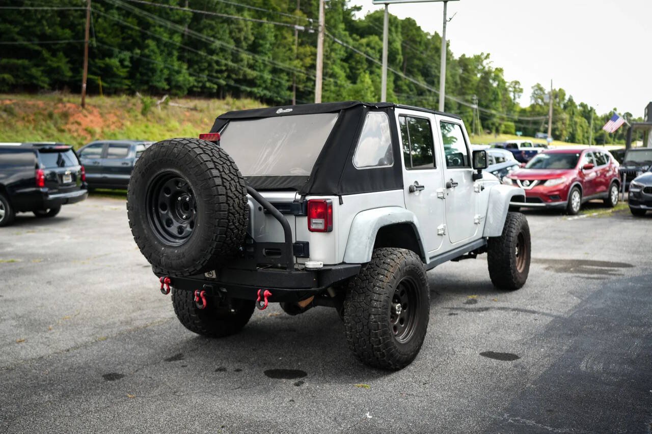 Used 2012 Jeep Wrangler Unlimited Rubicon w/ Dual Top Group AWD/4WD image 26