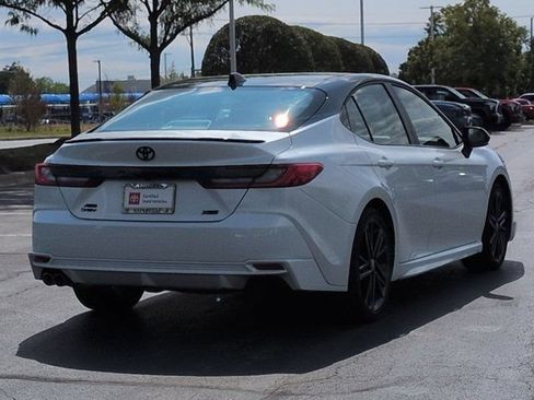 Used 2025 Toyota Camry XSE w/ Premium Package AWD/4WD image 5