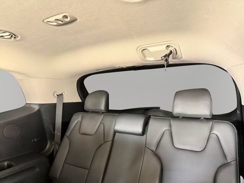 Used 2020 Kia Telluride LX FWD image 25