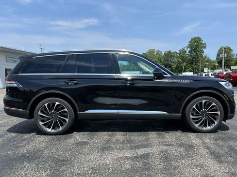 Used 2022 Lincoln Aviator Reserve w/ Equipment Group 201A AWD/4WD image 41