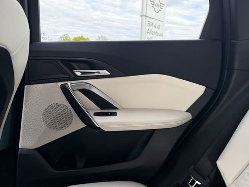 New 2026 BMW X1 xDrive28i AWD/4WD image 21