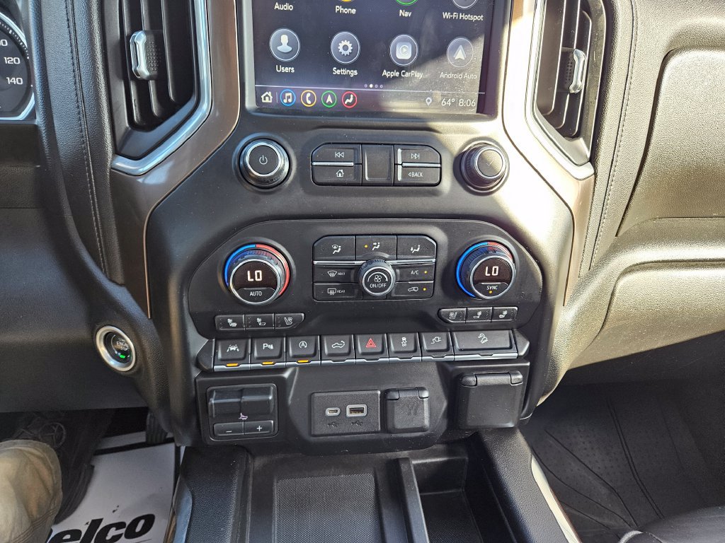 Used 2019 Chevrolet Silverado 1500 High Country w/ Technology Package AWD/4WD image 16