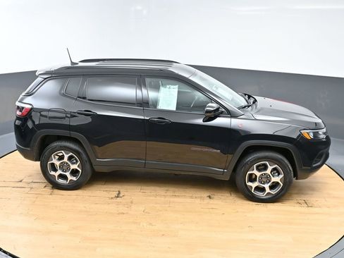 Used 2022 Jeep Compass Trailhawk image 57