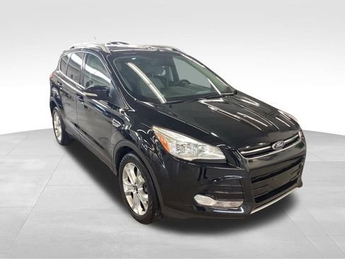 Used 2014 Ford Escape Titanium image 3