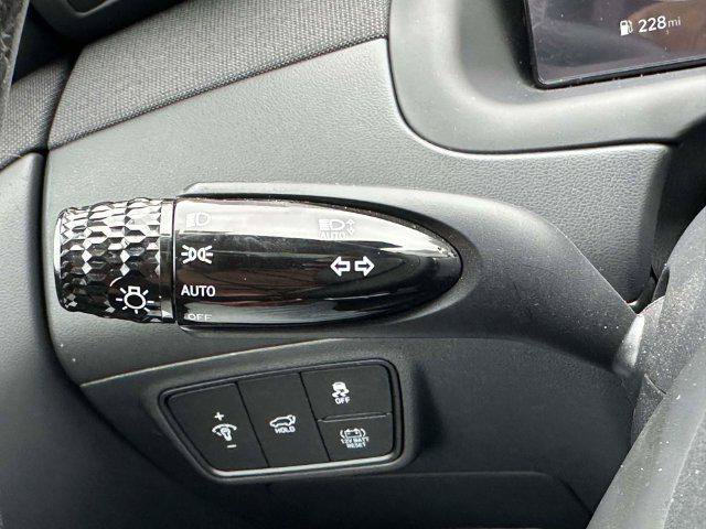 Certified 2024 Hyundai Tucson Limited AWD/4WD image 32