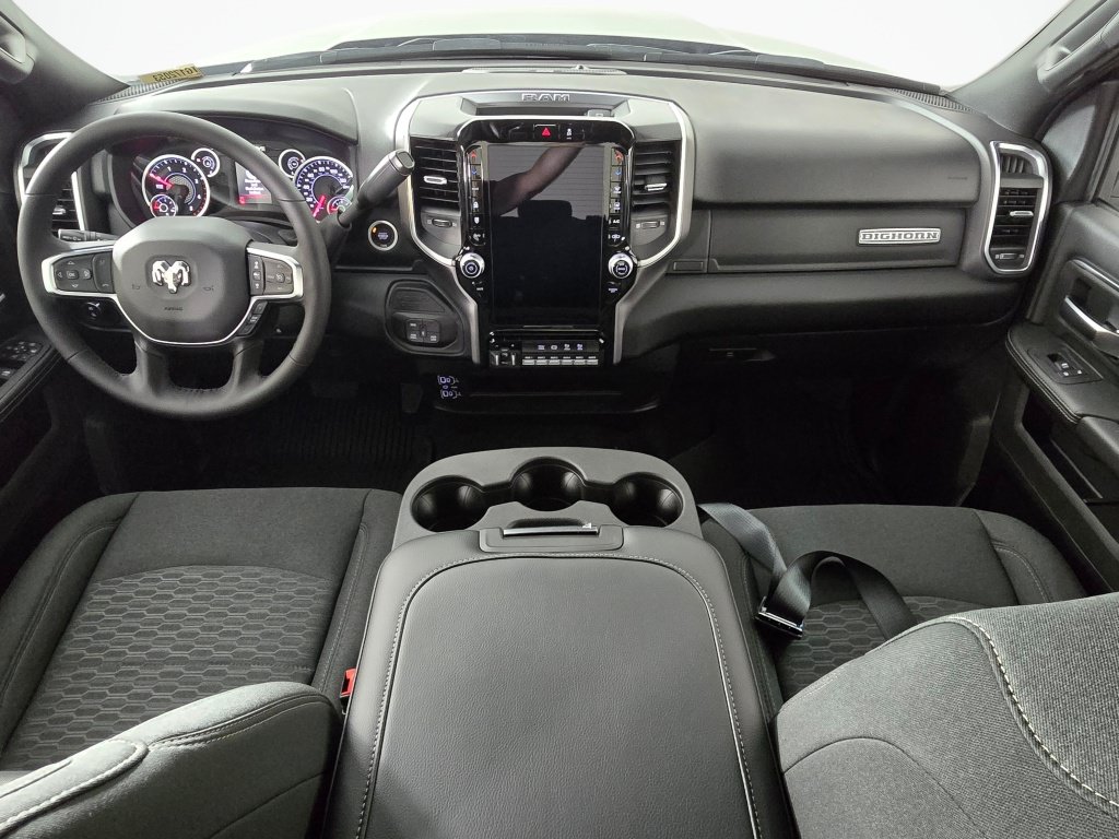 New 2026 RAM 3500 Big Horn AWD/4WD image 19