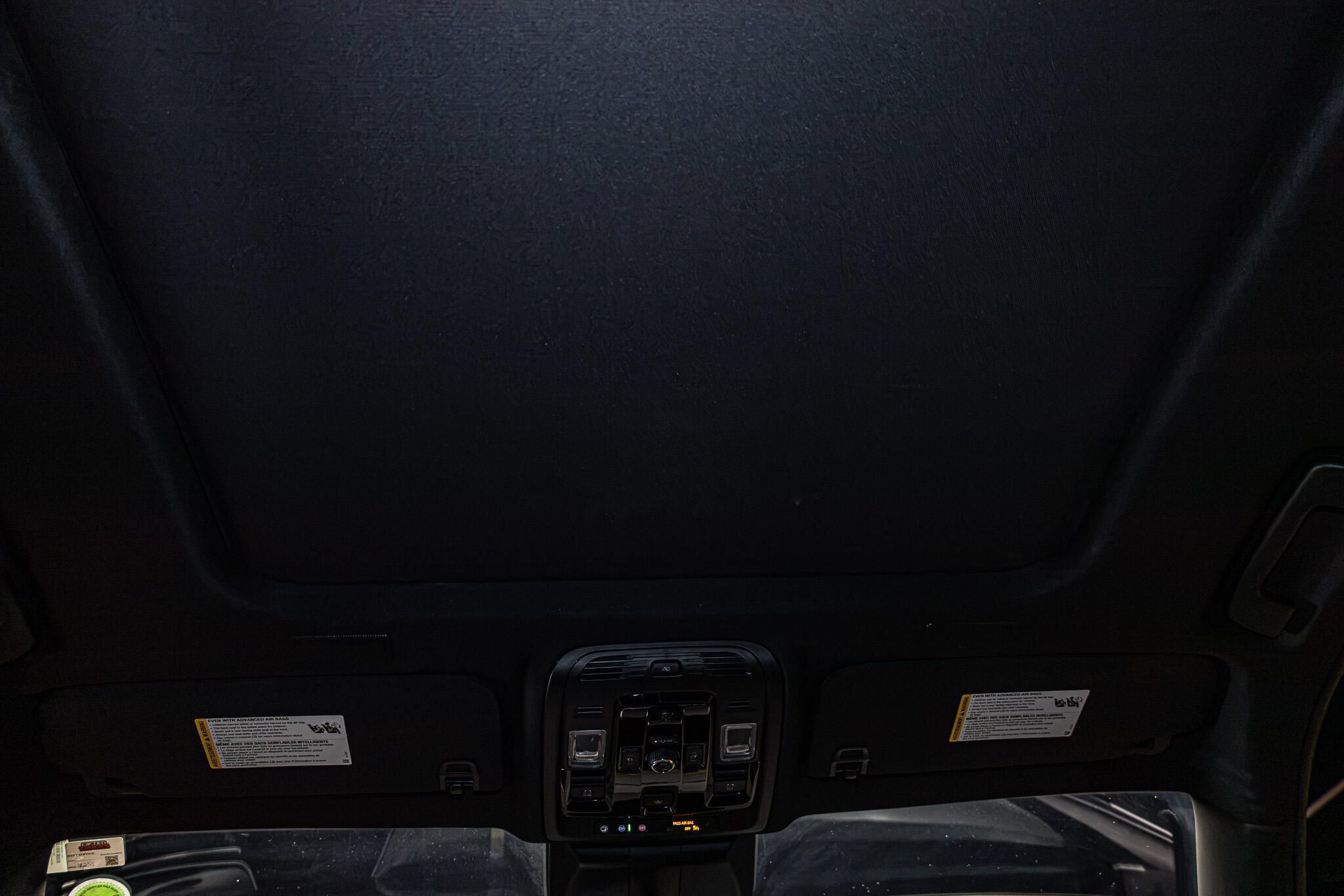 Used 2025 Cadillac Escalade Sport AWD/4WD image 20