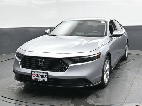 Used 2024 Honda Accord LX image 6