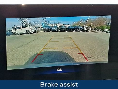 Used 2025 Chevrolet Trax RS w/ Sunroof Package image 13