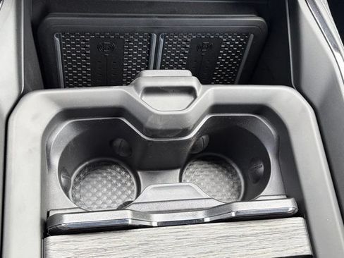 New 2026 RAM 2500 Limited AWD/4WD image 23