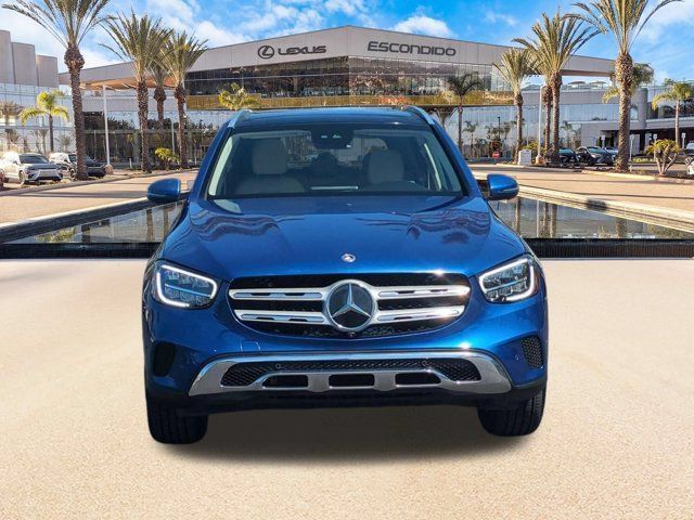 Used 2022 Mercedes-Benz GLC 300 image 2