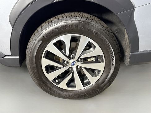 Used 2023 Subaru Outback Premium image 37