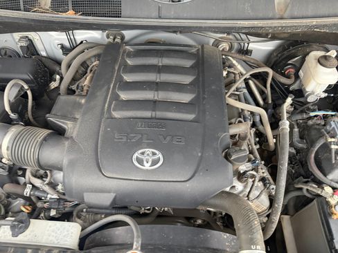 Certified 2019 Toyota Tundra Limited w/ Limited Premium Package AWD/4WD image 21