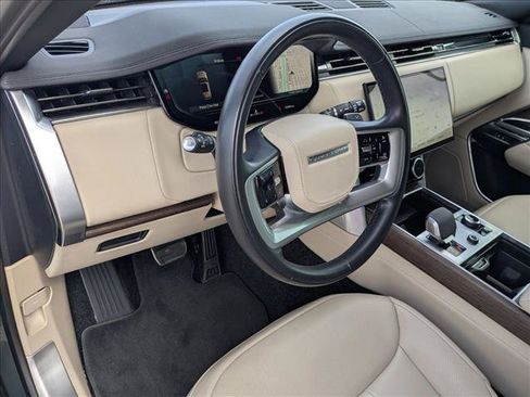Used 2023 Land Rover Range Rover SE AWD/4WD image 10