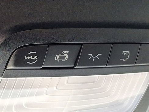 Used 2025 Mercedes-Benz Sprinter 2500 image 24