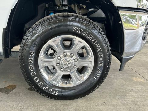 Used 2025 RAM 2500 Big Horn AWD/4WD image 28