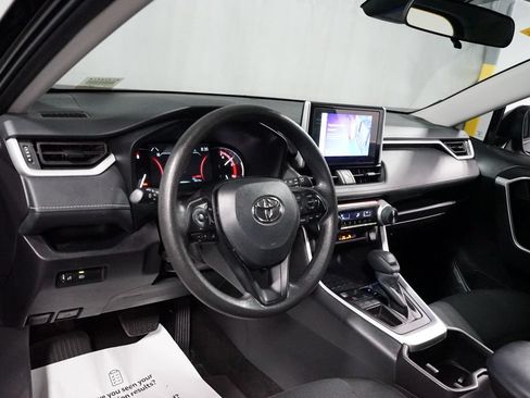 Certified 2025 Toyota RAV4 LE FWD image 11