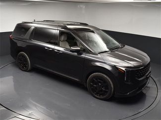 Certified 2025 Kia Carnival SX Prestige video 2