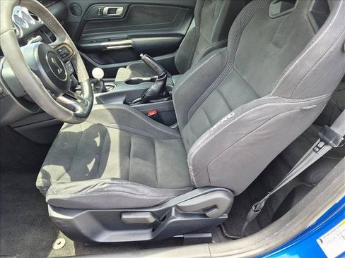 Used 2018 Ford Mustang Shelby GT350 w/ Electronics Package RWD image 16