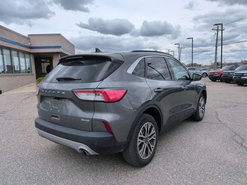 Certified 2022 Ford Escape SEL AWD/4WD image 5