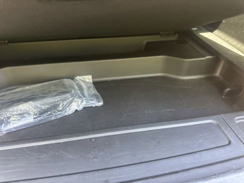 Used 2024 Jeep Wagoneer L Series II image 43