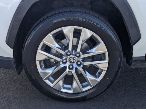 Used 2021 Toyota RAV4 XLE Premium FWD image 24