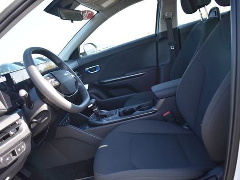 New 2026 Kia K4 LX FWD image 19