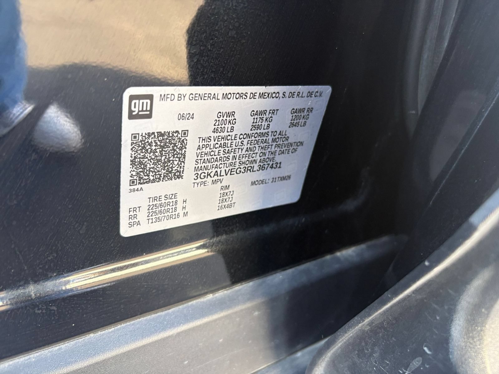 Used 2024 GMC Terrain SLT AWD/4WD image 28