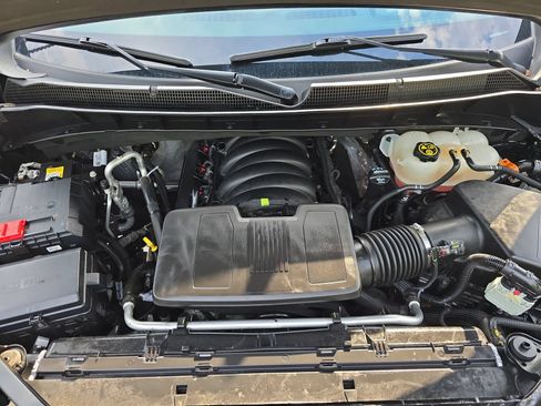 Used 2023 Chevrolet Silverado 1500 High Country w/ High Country Premium Package AWD/4WD image 30