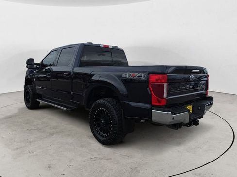 Used 2022 Ford F350 Lariat w/ Camper Package image 3