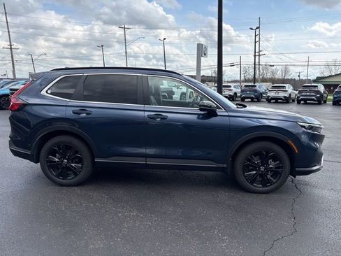 Used 2023 Honda CR-V Sport Touring image 4