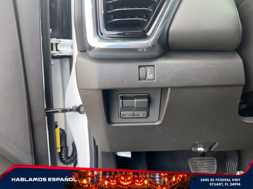 New 2026 GMC Canyon Elevation w/ Convenience Package RWD image 23