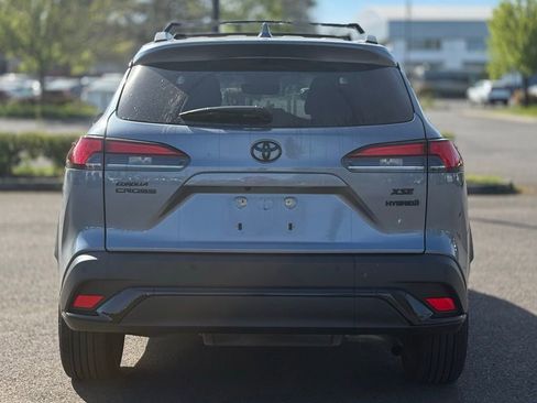 Used 2024 Toyota Corolla Cross XSE w/ Convenience Package image 4