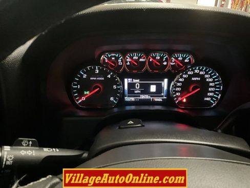 Used 2017 Chevrolet Silverado 1500 LT w/ LPO, Black Pack AWD/4WD image 40