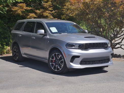 Used 2021 Dodge Durango SRT Hellcat w/ Technology Group AWD/4WD image 36