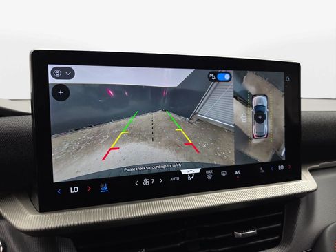 Used 2025 Ford Explorer ST RWD image 20