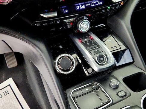 Used 2022 Acura MDX w/ Technology Package AWD/4WD image 17