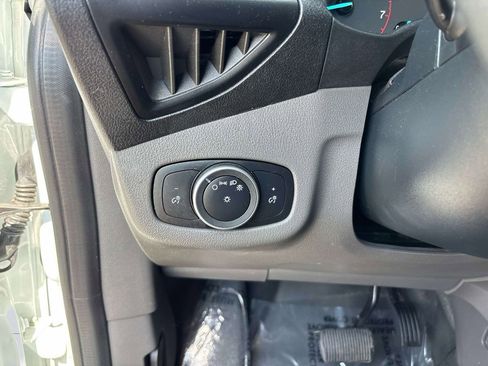 Used 2023 Ford Transit Connect XL FWD image 17