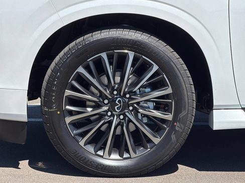 New 2027 INFINITI QX80 Autograph AWD/4WD image 34