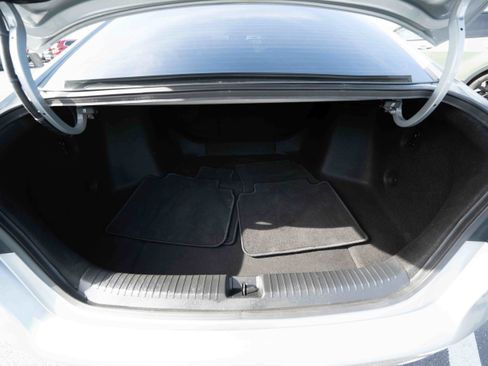 Used 2025 Honda Accord SE image 27