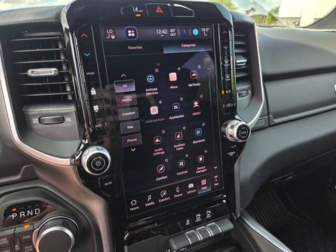 New 2026 RAM 1500 Big Horn AWD/4WD image 7