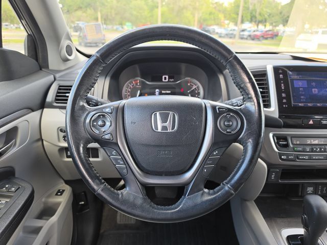 Used 2017 Honda Pilot EX-L image 16