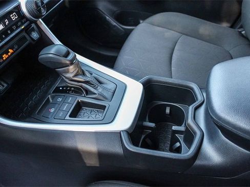 Used 2023 Toyota RAV4 XLE image 22