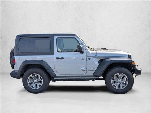 Used 2020 Jeep Wrangler Sport AWD/4WD image 5