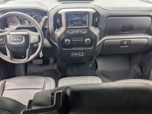Used 2021 GMC Sierra 2500 4x4 Crew Cab w/ Convenience Package image 22