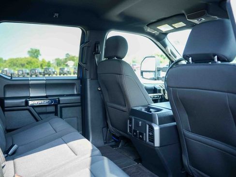 Used 2020 Ford F150 XLT w/ Equipment Group 302A Luxury AWD/4WD image 19