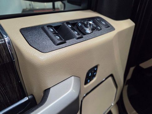 Used 2021 Ford F250 Lariat w/ Lariat Ultimate Package image 36