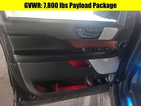 Used 2020 Lincoln Navigator L Reserve w/ Luxury Package image 13